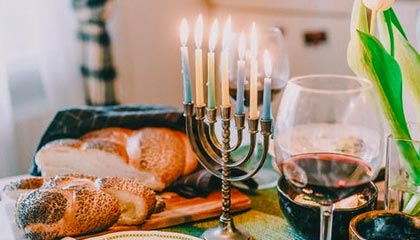 北京绿色交易所服贸会上展示建设成果