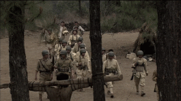 解放军“土豪旅”换装新步枪？唯一拿95战士：这枪不香了