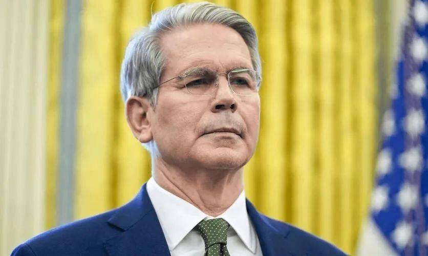 最后一轮谈判？美方劝14亿中国人做一件事情，想把中方当冤大头，话音刚落，中方给美上了一课