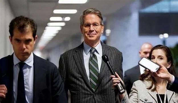 最后一轮谈判？美方劝14亿中国人做一件事情，想把中方当冤大头，话音刚落，中方给美上了一课