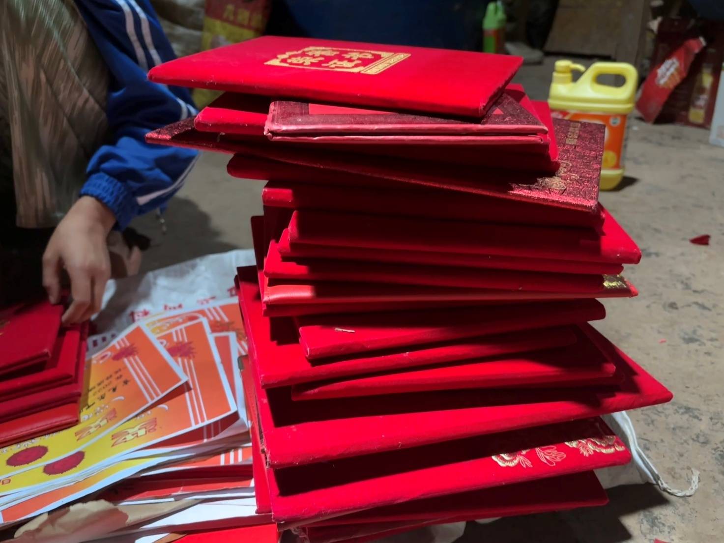 超龄学霸21岁初中毕业 放弃重点选县中