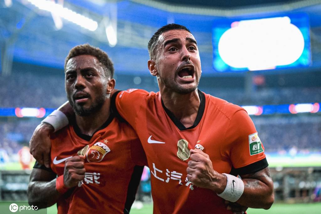 中超最佳阵容：海牛锋霸独造3球 恩戈姆传射助梅州12轮首胜