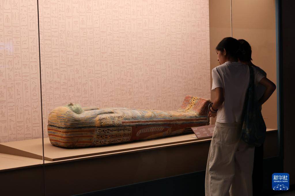 上海博物馆“金字塔之巅：古埃及文明大展”落幕