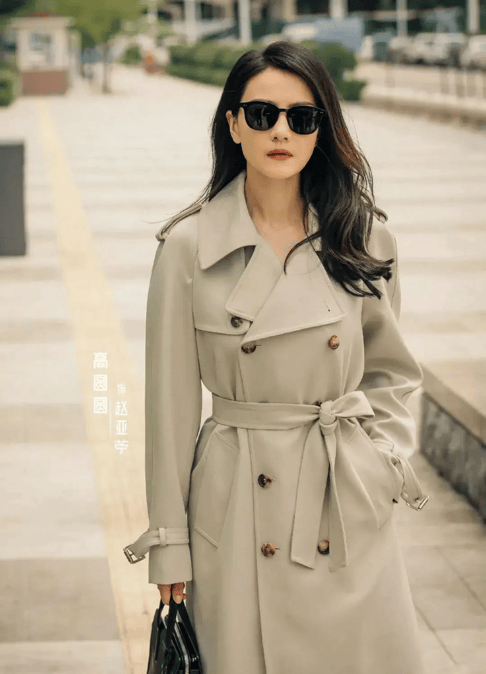 考古｜45岁仍似初恋脸？高圆圆晒度假照松弛感拉满，自然状态惊艳众人