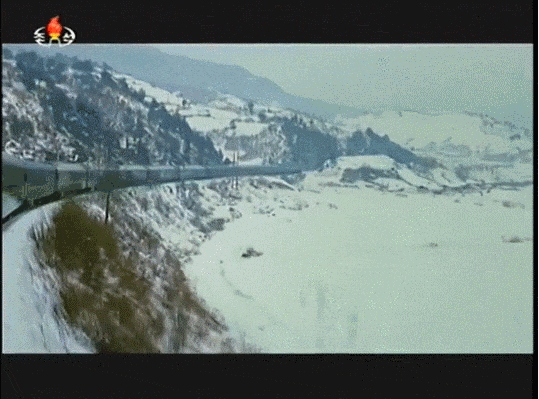 金正恩启程来华，他的神秘专列长什么样？