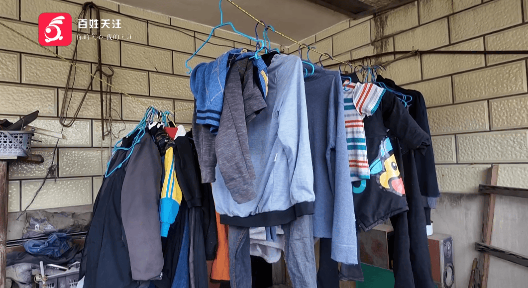 心酸!12岁男孩“独居”贵阳一安置房内,父亲回应:迫于无奈,因为……