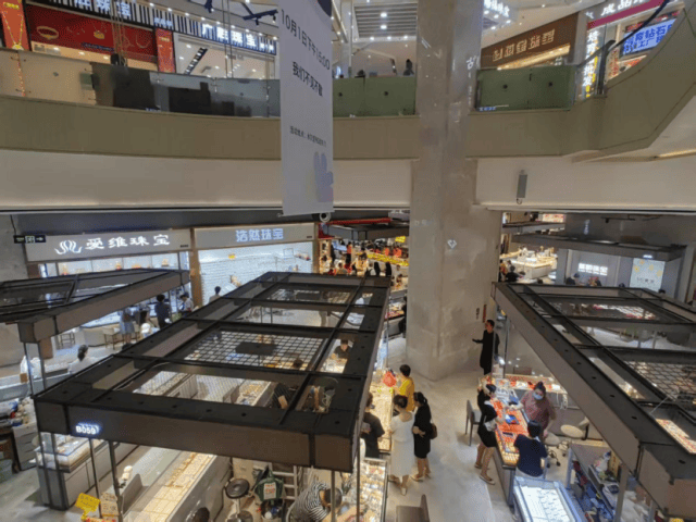 见证历史！金价，新纪录！商家：“不敢轻易增加库存！”