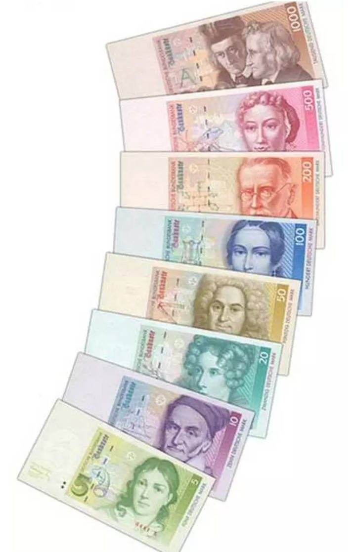 德国货币叫什么(一欧元等于多少人民币) 德国货币叫什么(一欧元等于多少人民币)